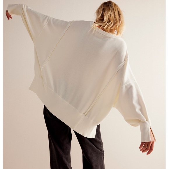 NWOT FREE PEOPLE CAMDEN GRAPHIC SWEATSHIRT - Picture 3 of 7